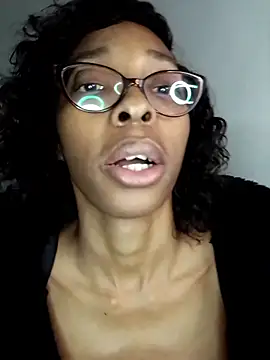 SexyPlum99's Live XXX Chat