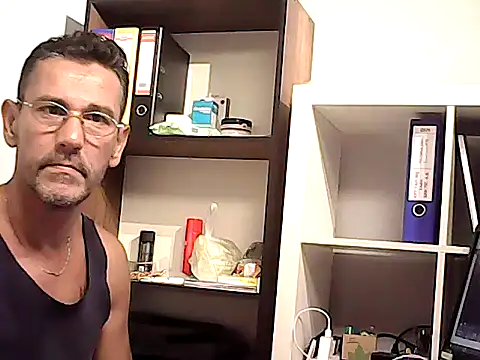 XXX chat uživo modela mastercharisma35