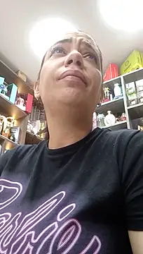 Chat +18 de SweetYolitt ao vivo