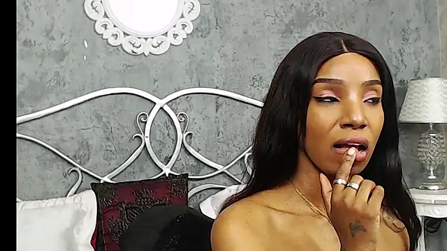 XXX chat uživo modela BritneyHolt