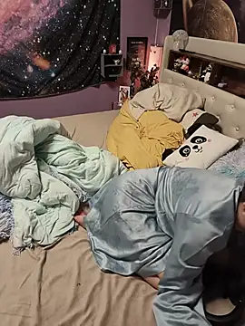 XXX chat uživo modela CoupleCatXO