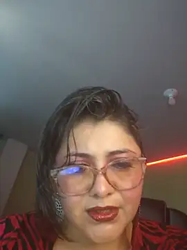 צ'אט XXX בשידור חי של Mafe_Taylor