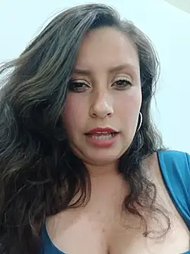 Chat +18 de LIA--23 ao vivo