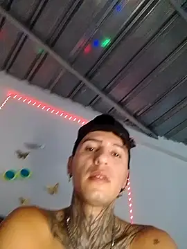 Chat XXX ao vivo de Camilo_Tattoo