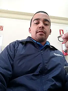 Czat XXX na żywo – morenogostoso29
