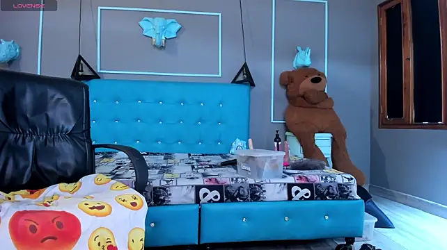 XXX chat uživo modela engel_devil