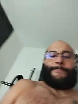 XXX chat uživo modela Luke__09