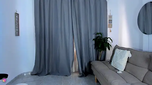 Онлайн чат XXX Mr_adrian