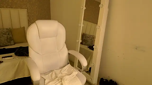 JordanMiller_のライブXXXチャット