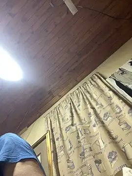 Chat XXX ao vivo de GeldenKuy