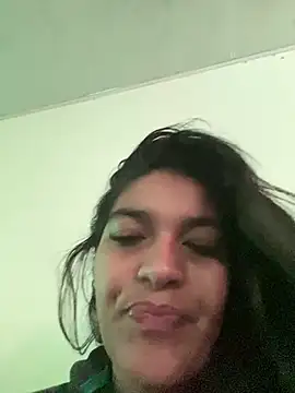 Chat +18 de LannyShell ao vivo