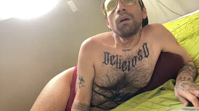 delidemente333's Live XXX Chat