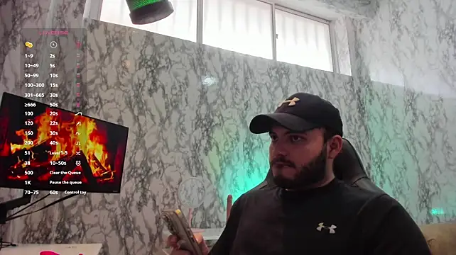 Mrr_Salvatore Chat XXX in diretta