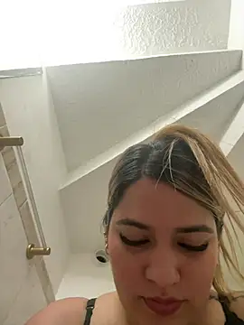 Czat XXX na żywo – Amina_Hasan