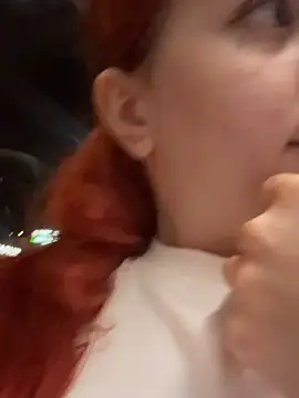 lucy_liou élő XXX-chatje