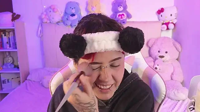 Chat +18 de NekoWaifu ao vivo