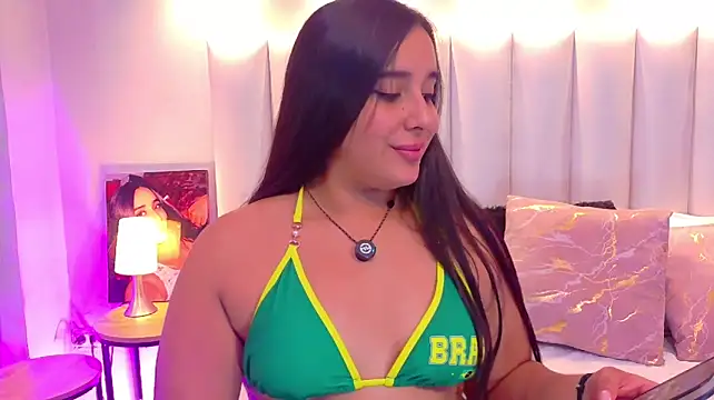Chat +18 de ValenScott1 ao vivo