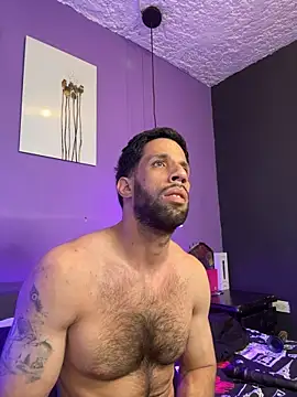 Chat +18 de Karim_mansur ao vivo
