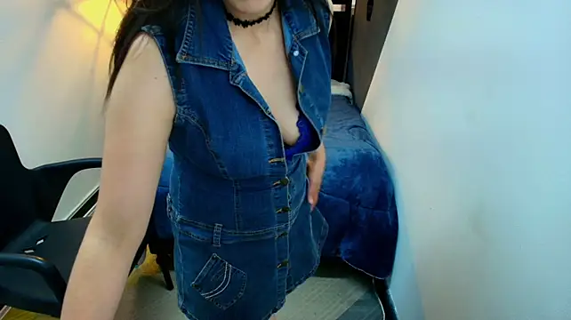 Chat +18 de Chantal_fox__ ao vivo