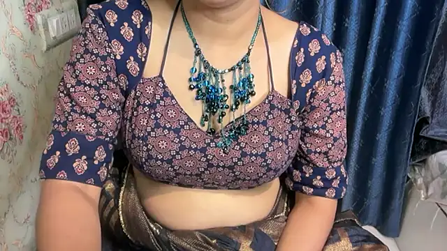 hot_spiceyのライブXXXチャット