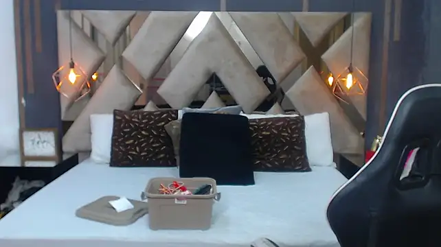 MartinaaFit's Live XXX Chat
