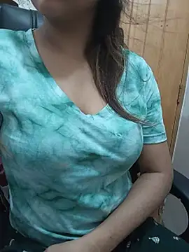 Tanha18 Chat XXX in diretta