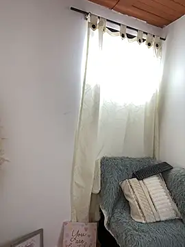 Živý XXX chat Roggerss30