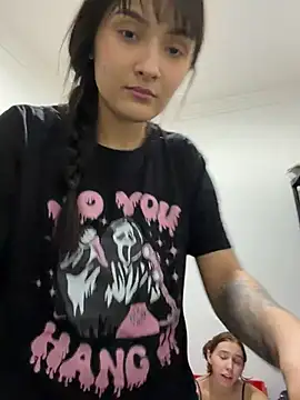 Chat +18 de Aneruivinhaa ao vivo