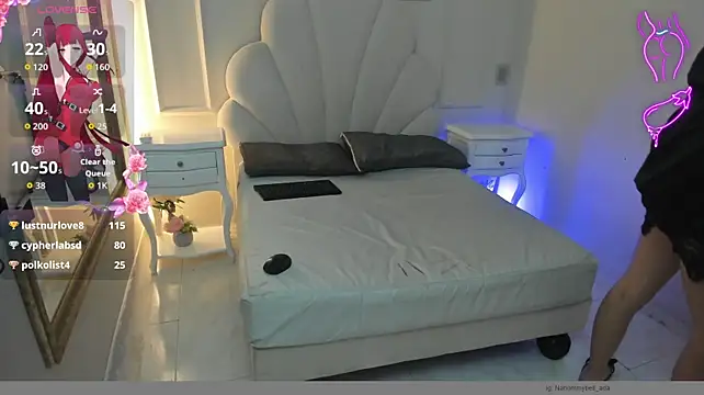 Nahomyrain Chat XXX live