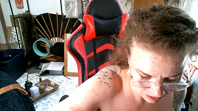 Rosalyn_rowdy – Live XXX-chat