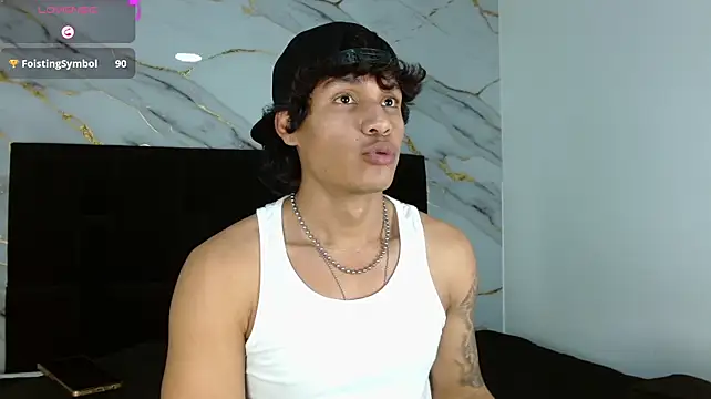 MaximilianRoth – Naživo XXX chat