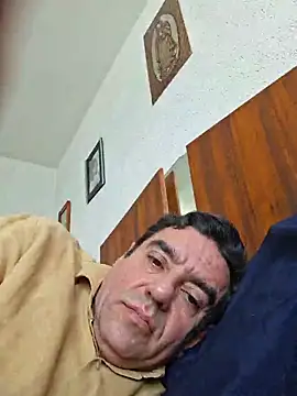 دردشة FernandoReuter7 الجنسية المباشرة