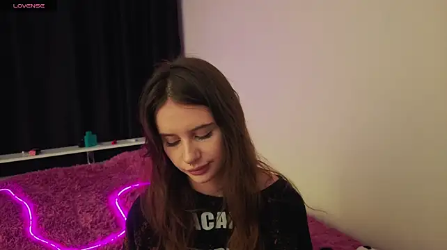 evvaavve – Naživo XXX chat
