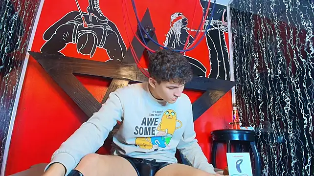 Chat +18 de Axel_Romanov ao vivo