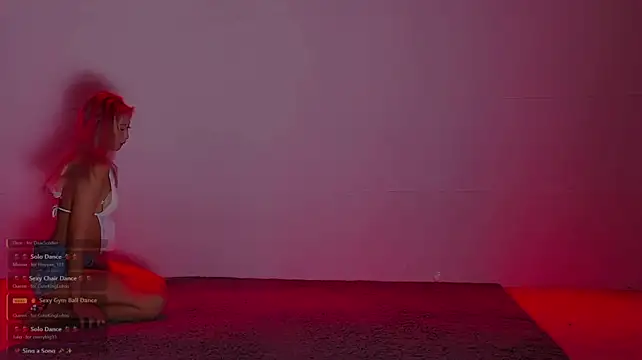 G-Velvet élő XXX-chatje