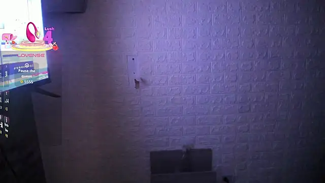 XXX chat uživo modela Briana__candy