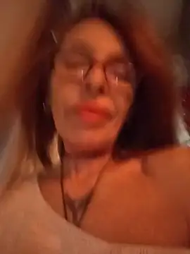 XXX chat uživo modela FrozenWaffle