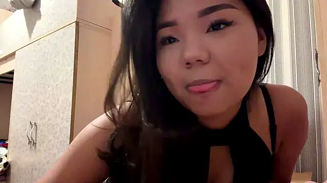 JohannaMickiewicz's Live XXX Chat