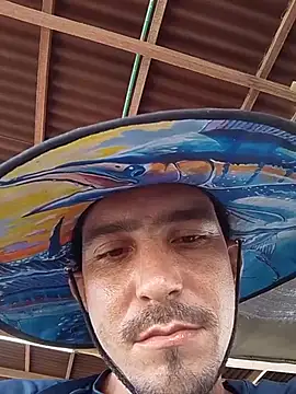Rosman_guardo Chat XXX in diretta