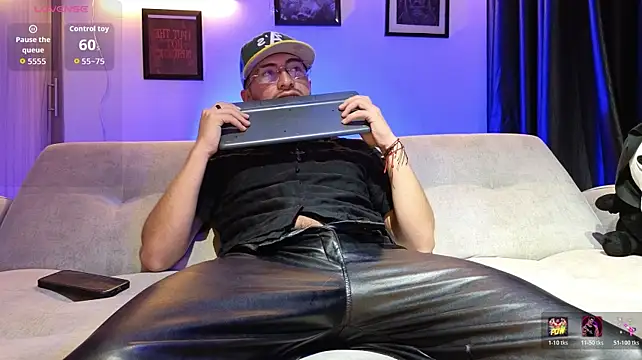AresMassimoX – Naživo XXX chat