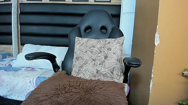 Fer_florez Chat XXX in diretta