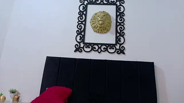 LunayDream's Live XXX Chat