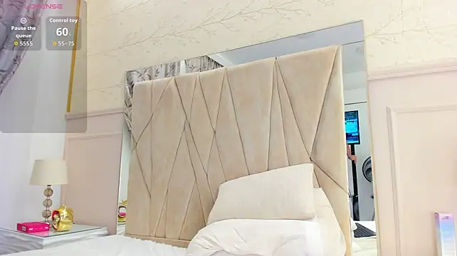 Adrien_Monteiro 라이브 XXX 채팅
