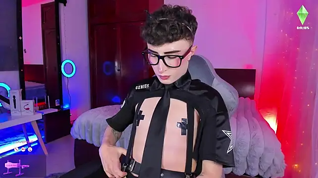 SebastianHiltonのライブXXXチャット