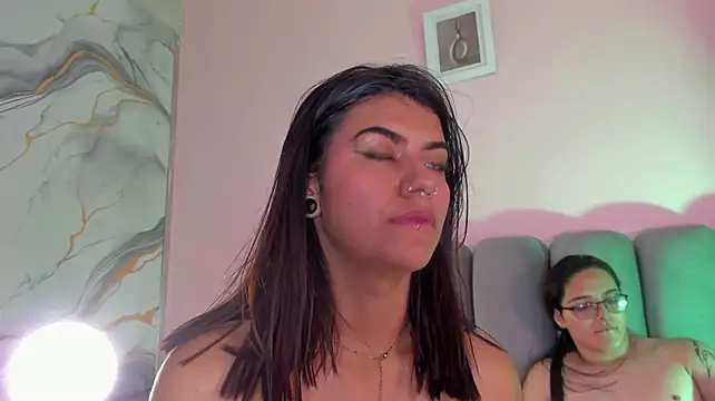 BellaAndDominick – Naživo XXX chat