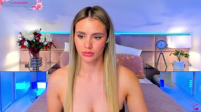 LunaKale Live XXX-chat