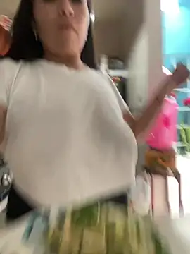 LatinaCalienteMilf Obrolan Langsung XXX