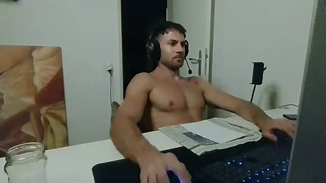XXX chat uživo modela alpha-hunk