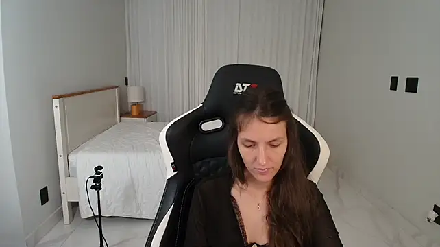 upssnowy Live XXX-chat