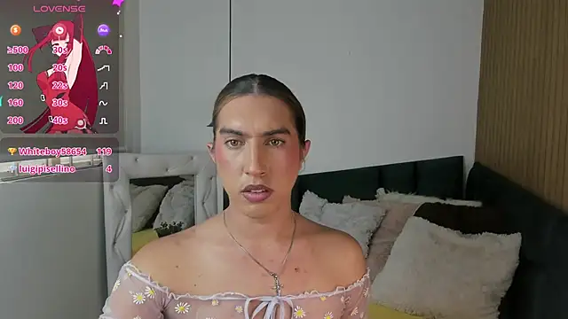 Merlia live XXX chat